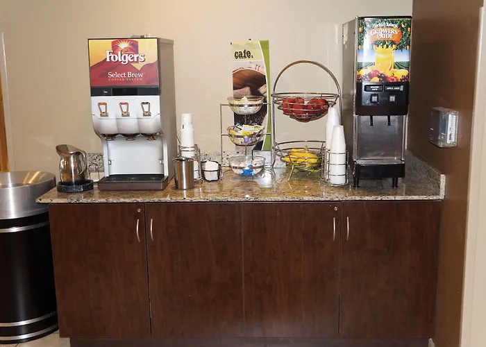 Microtel Inn & Suites By Wyndham Cambridge