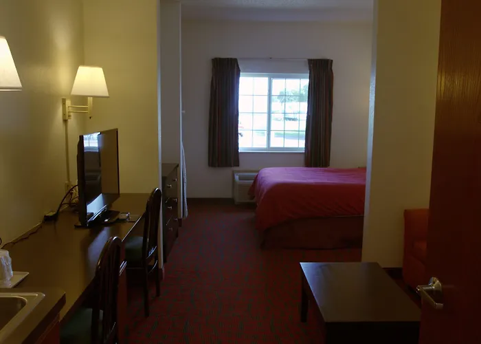 Sandalwood Studios & Suites