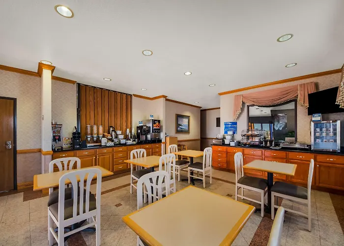 Surestay Hotel By Best Western Falfurrias