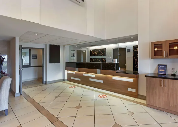 Best Western Plus Burlington Inn&Suites