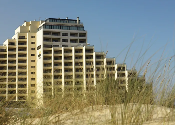 Yellow Praia Monte Gordo