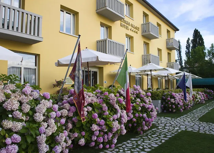 Viktoria Palace Hotel
