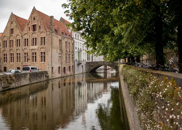Canal View Hotel Ter Brughe By Cw Hotel Collection