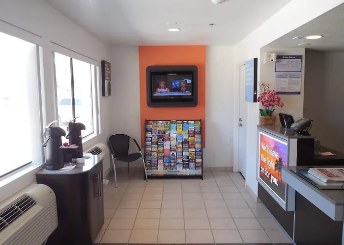 Motel 6-Temecula, Ca - Historic Old Town