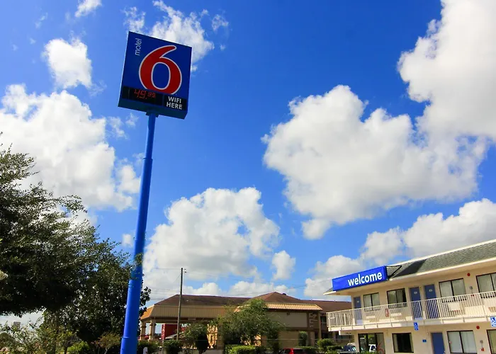 Motel 6-Kingsville, Tx
