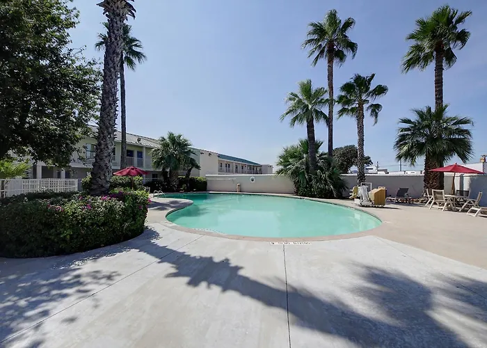 Motel 6-Laredo, Tx - North I-35