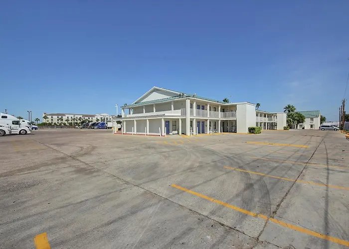 Motel 6-Laredo, Tx - North I-35
