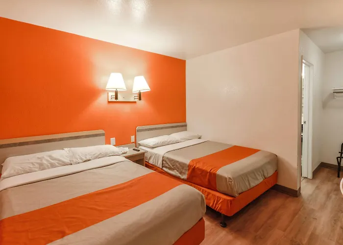 Motel 6-Huntsville, Tx