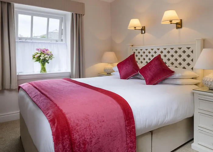 Dingle Benners Hotel