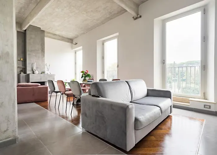 Comfortable Luxury Apartments Near The Colosseum - Rome