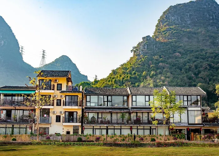 Secret Garden Lakefront Hotel 连住两晚享高铁站免费接站