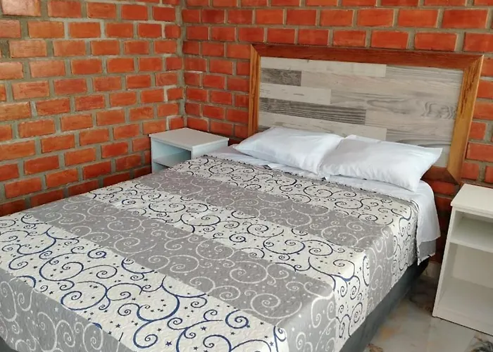 Oliver'S Garden Country Hotel - Chincha