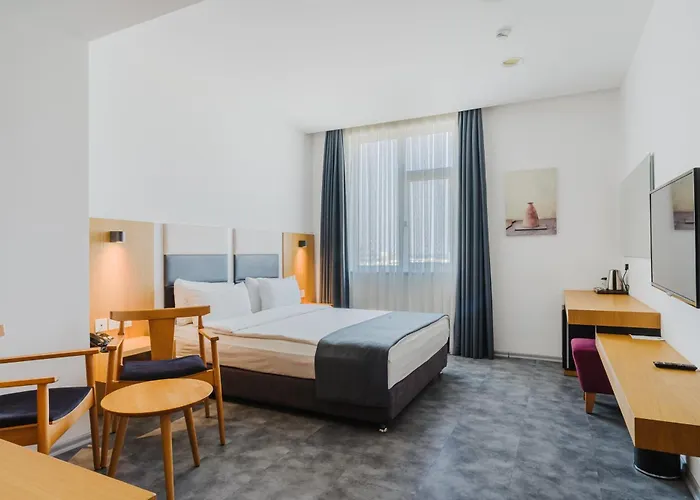 Ingate Hotel