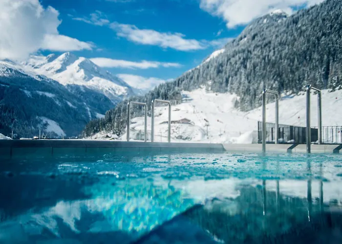 Thermenhotel Krone - Inklusive Felsentherme