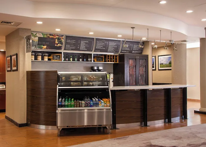 Courtyard By Marriott Newark-University Of Delaware