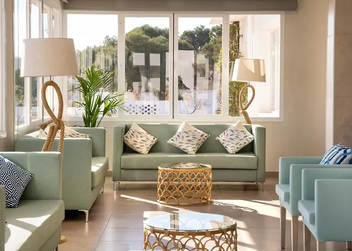 Marsenses Ferrera Blanca Hotel Family