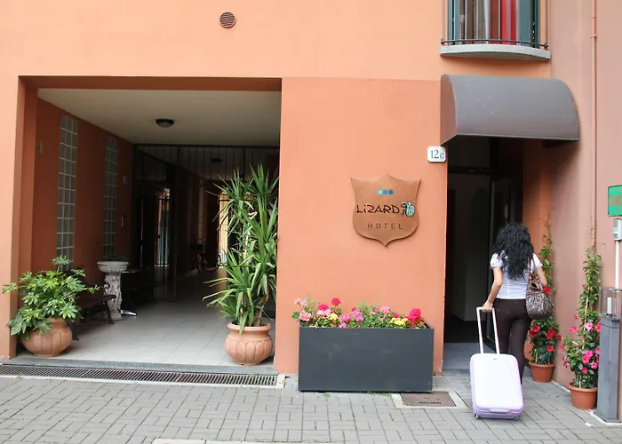 Lizard Hotel