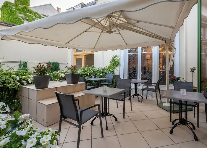 Grand Hotel Des Templiers, Pool & Sauna
