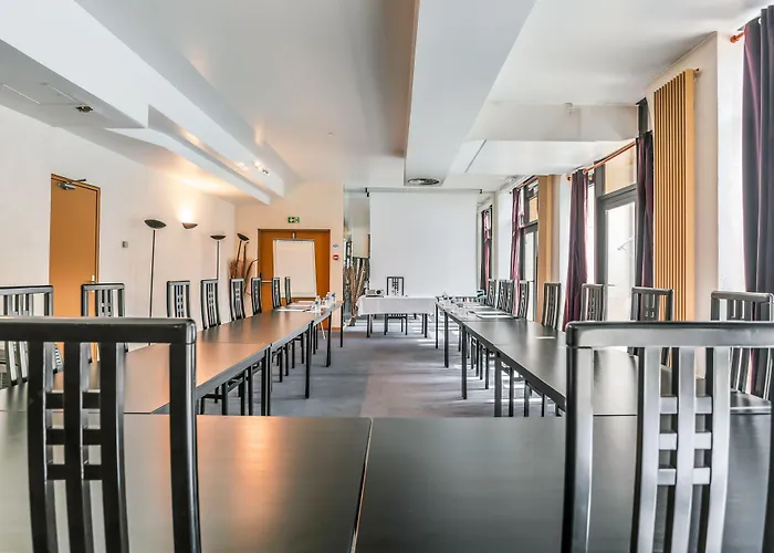 Hotel Du Theatre Centre Historique - Parking Souterrain Public Gratuit