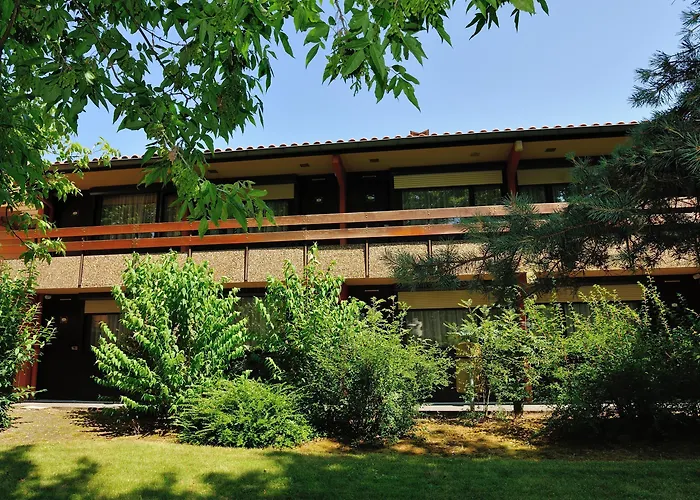 Campanile Cholet