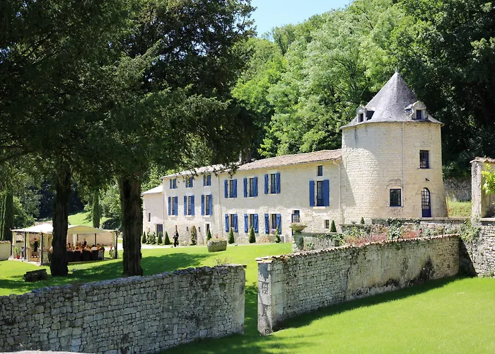 Hôtel Saint-Martin - Younan Collection