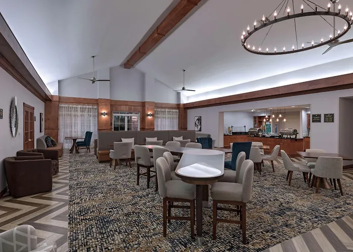 Homewood Suites By Hilton College Station