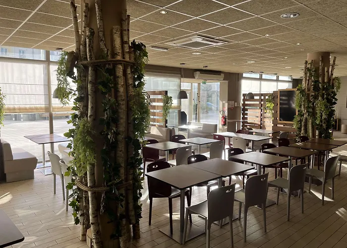 Campanile Paris Ouest - Chaville