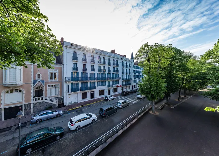 Noemys Neris Montlucon - Hotel Restaurant