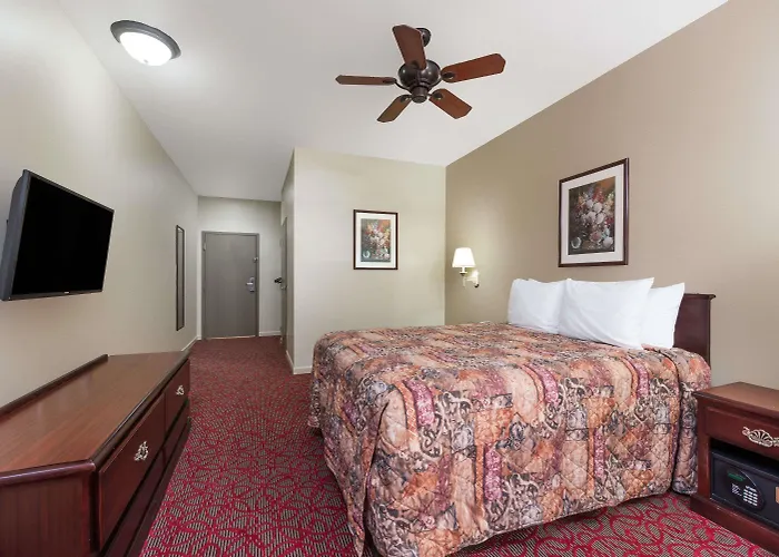 Days Inn By Wyndham St Peters/St Charles