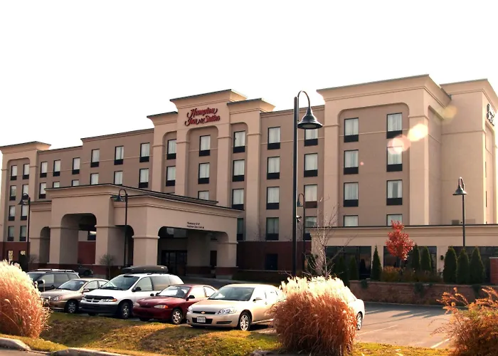 Hampton Inn&Suites Laval