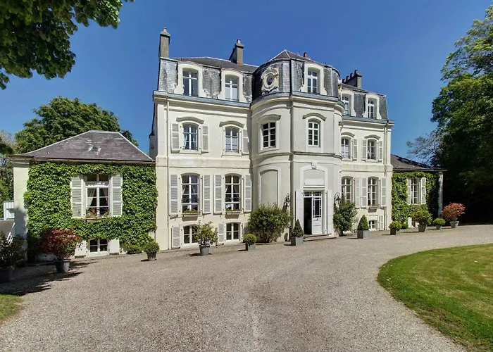 Najeti Hôtel Château Cléry