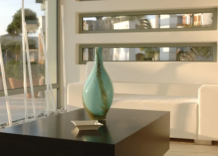 Angela Suites Boutique Hotel