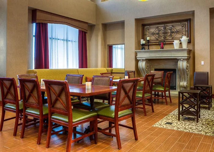 Hampton Inn & Suites Mountain Home