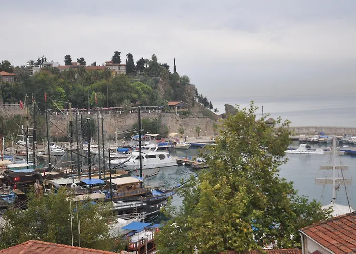 Adalya Port Hotel
