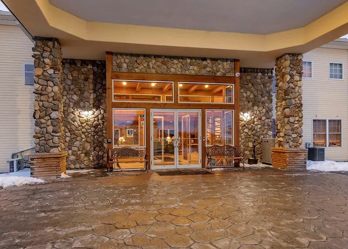 Mountain Edge Suites At Sunapee, An Ascend Collection Hotel
