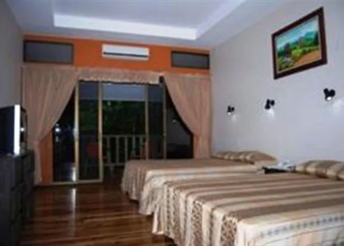 Hotel El Bambu
