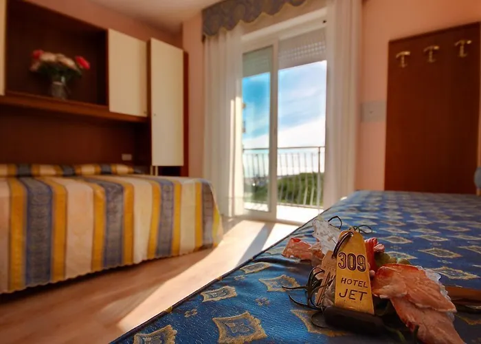 Hotel Jet
