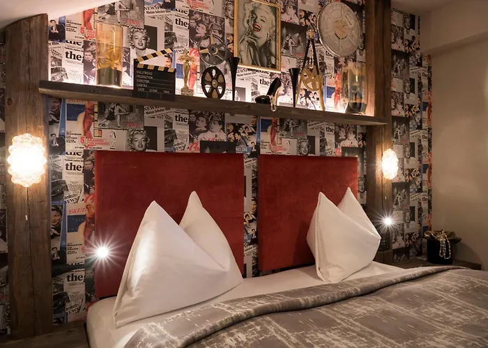 Boutique Hotel Im Auracher Loechl