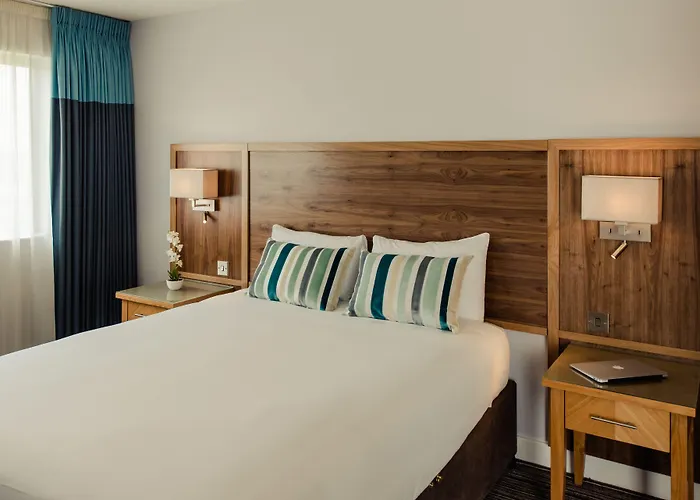 Aspect Hotel Park West