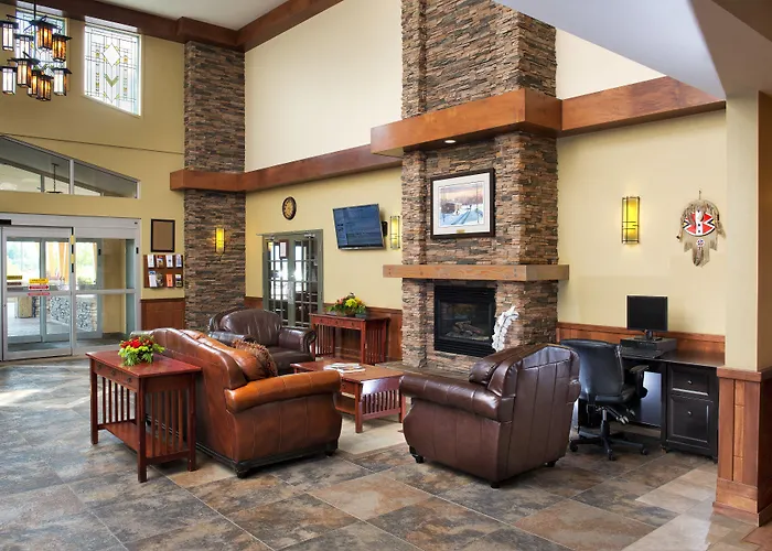 Gold Eagle Lodge