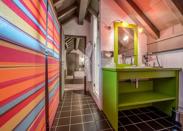 La maison rouge 3*
