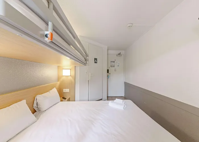 Kyriad Direct Annemasse - Geneve