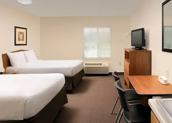 Woodspring Suites Junction City