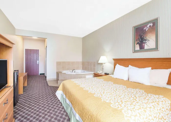 Days Inn & Suites Seaford