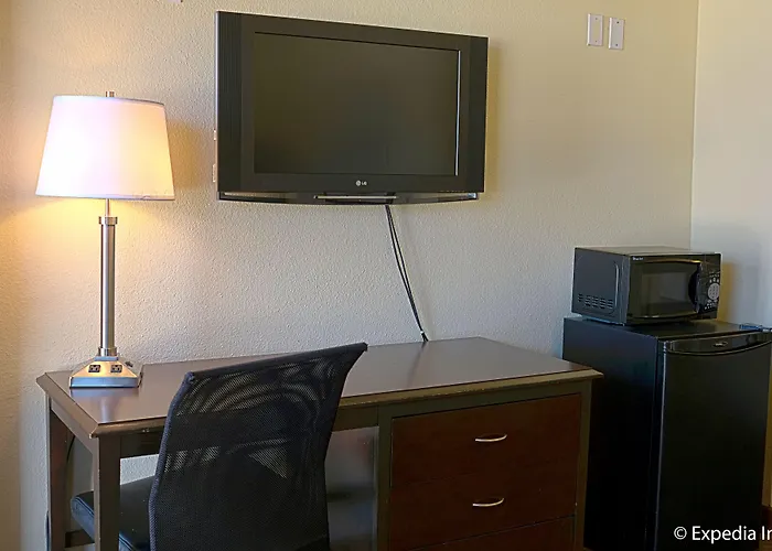 Key Inn And Suites