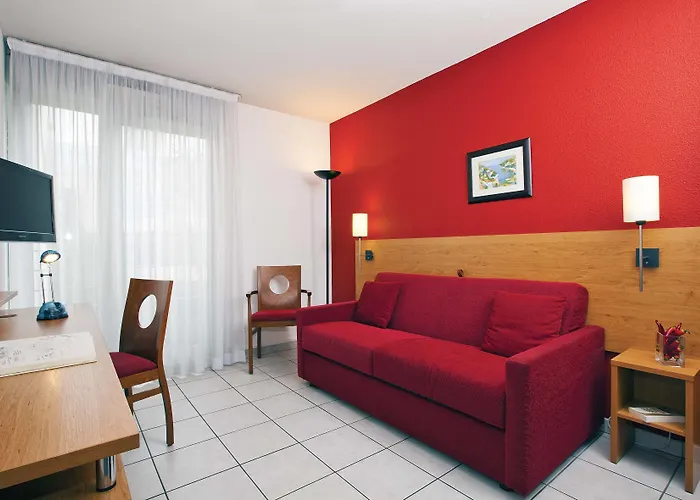 Sejours & Affaires Lyon Park Lane