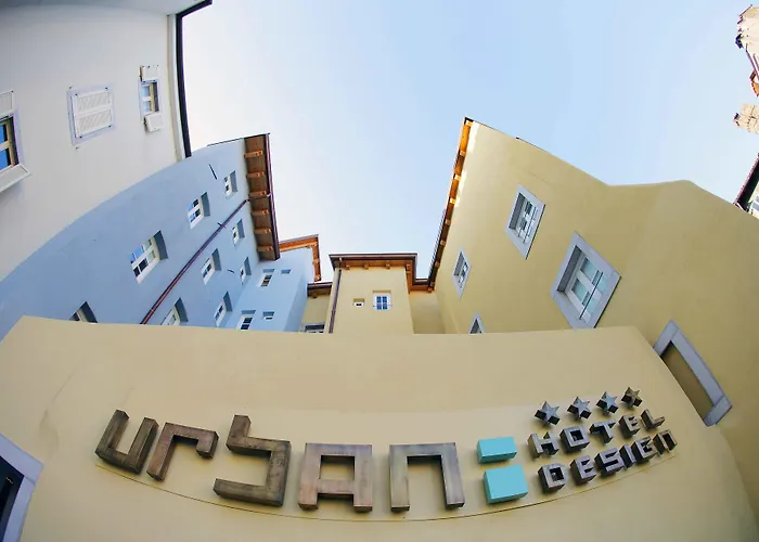 Urban Hotel Design