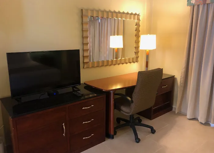 Carl'S Unique Inn & Conference Facilities