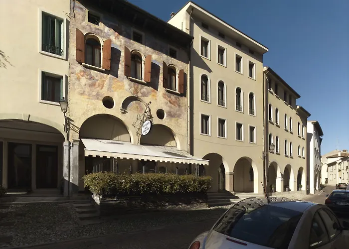 Hotel Canon d'Oro