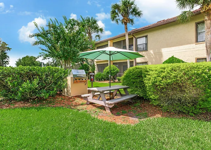 Alhambra Villas By Coolvacay